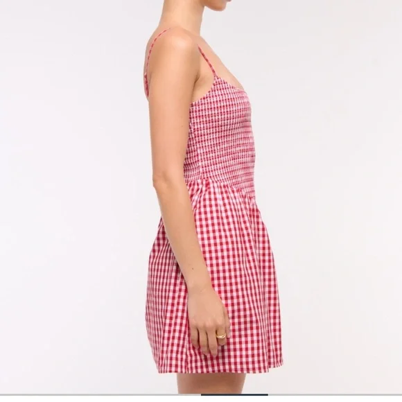 Abercrombie & Fitch Dipped-Waist Smocked Mini Dress - Picture 4 of 4